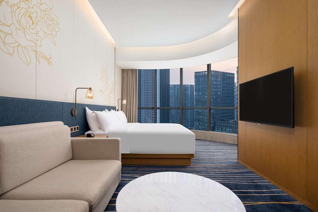 Hilton Garden Inn Zibo Zhangdian Room photo