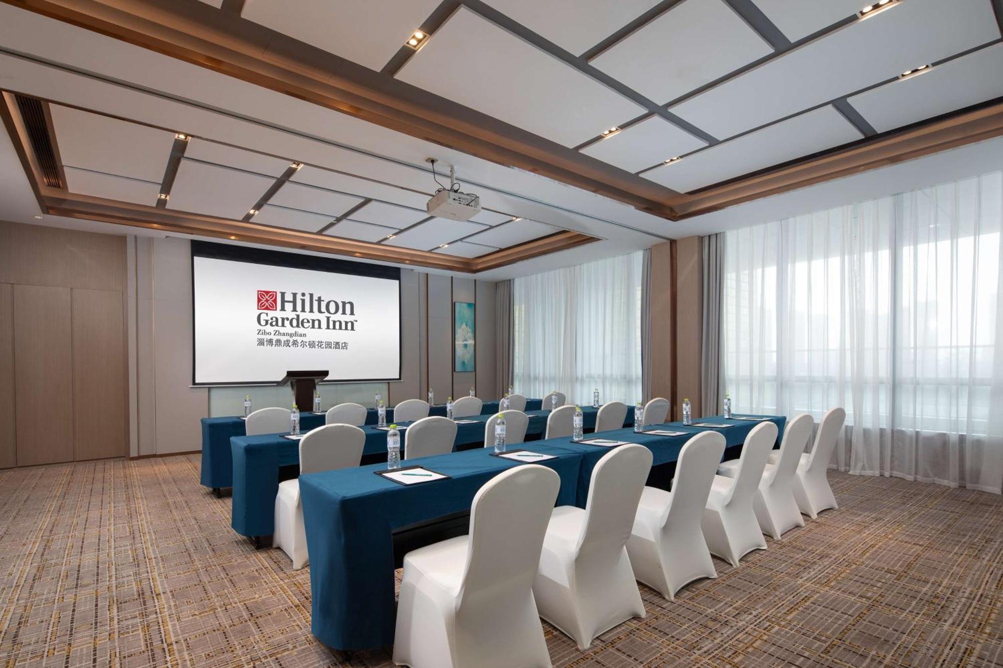 Hilton Garden Inn Zibo Zhangdian Exterior photo