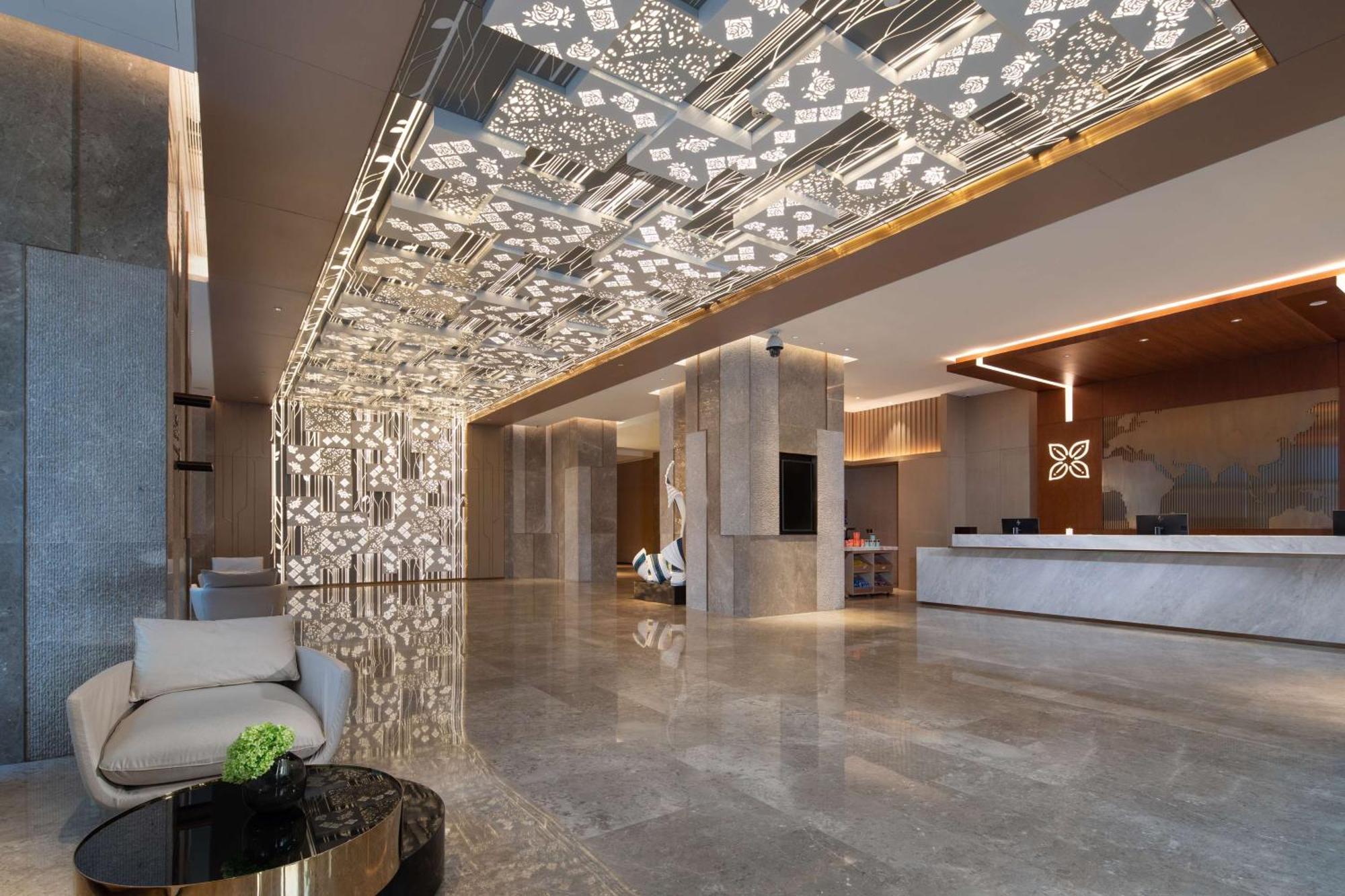 Hilton Garden Inn Zibo Zhangdian Exterior photo
